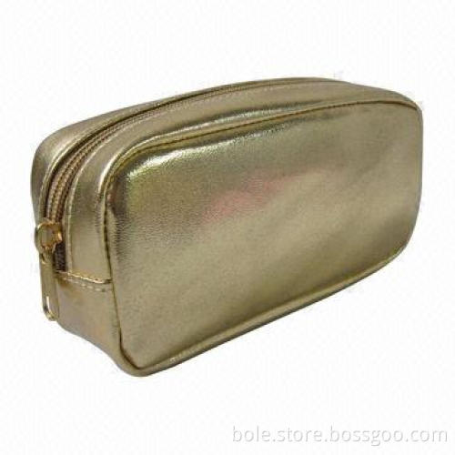 Cosmetic Bag for Pormotion Made of Gold Metallic PVC, with Nylon Zipper and Quilting